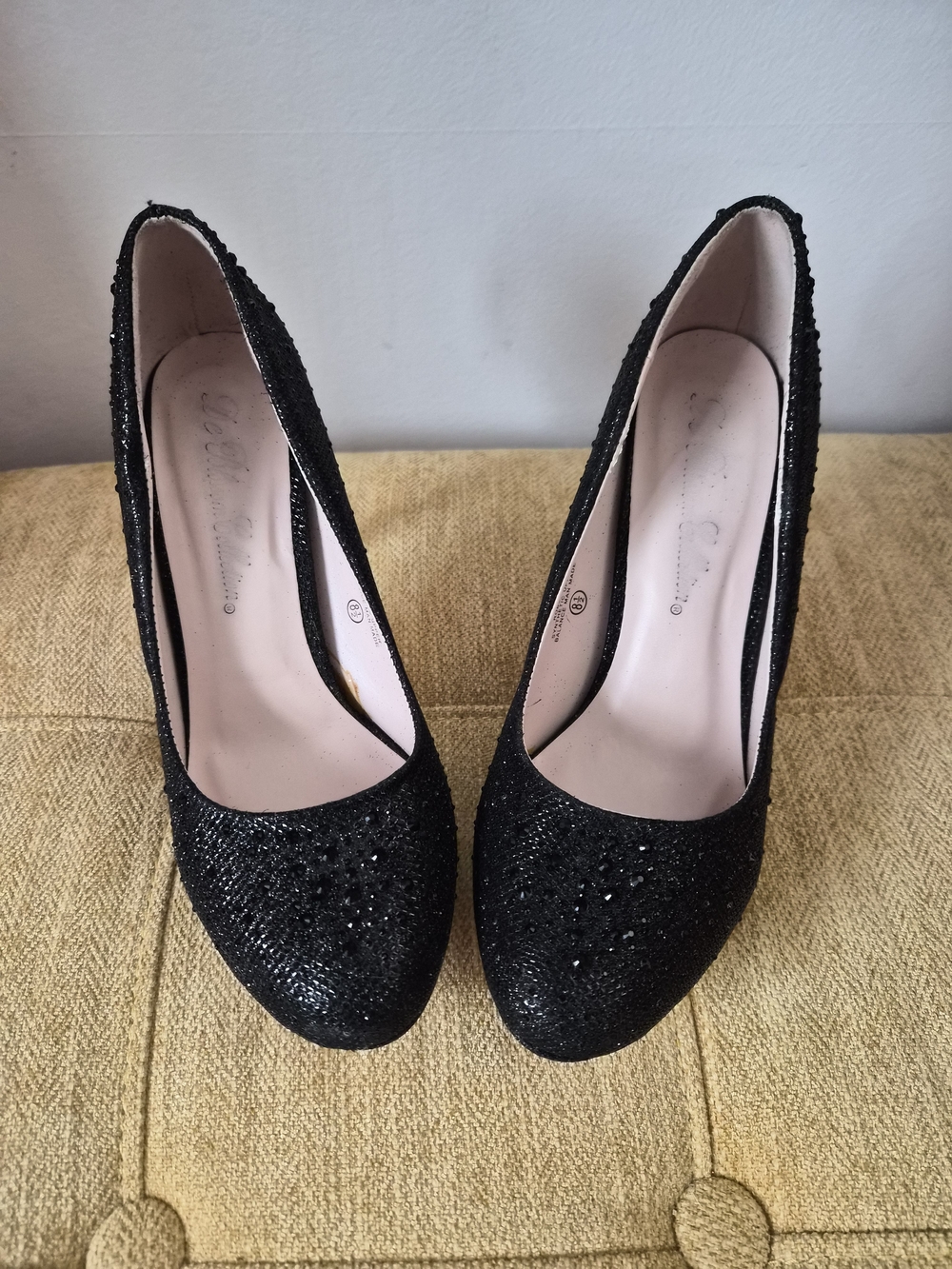 De Blossom Collection Black Glitter Pointed Toe Heels